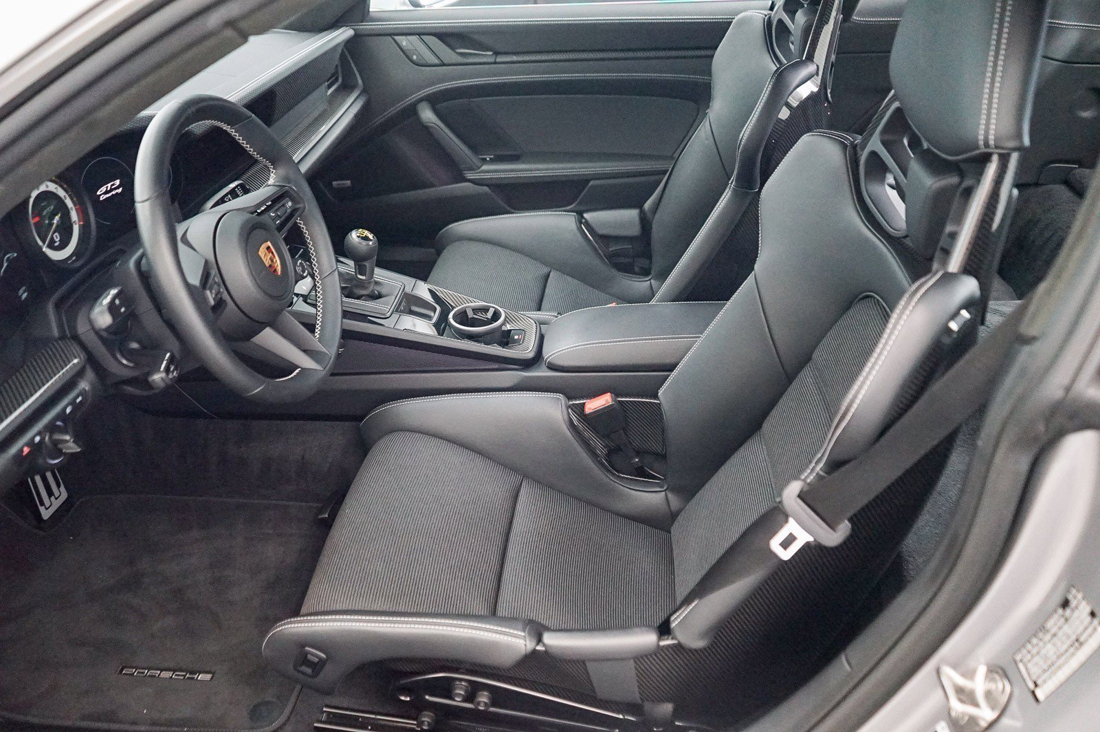 Used 2022 Porsche 911 GT3 RWD image 28