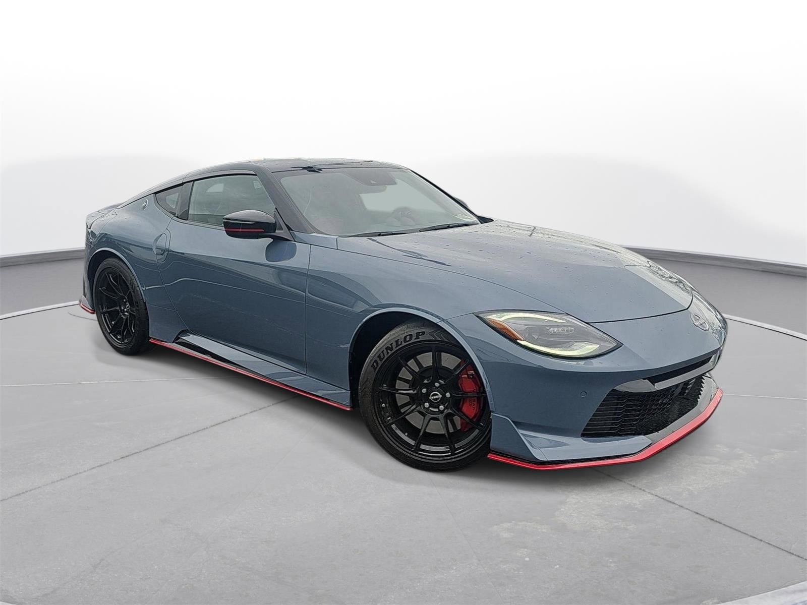Used 2024 Nissan Z NISMO w/ Floor Mat Package RWD image 3