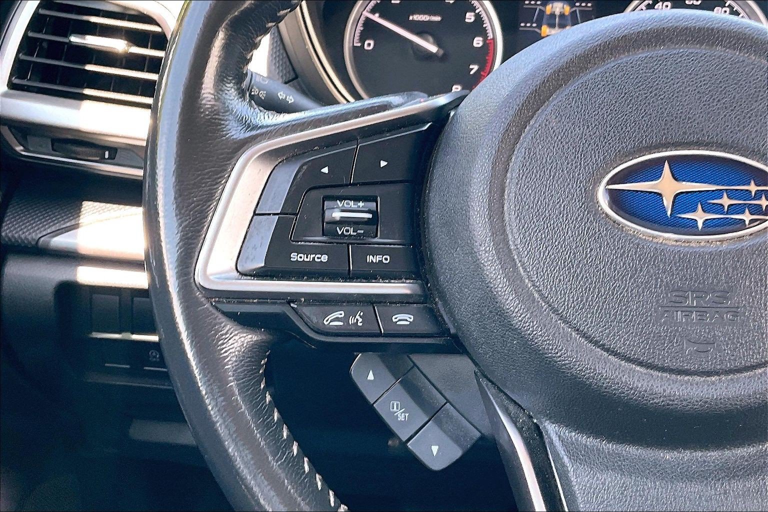 Used 2019 Subaru Forester Premium w/ All-Weather Package AWD/4WD image 17