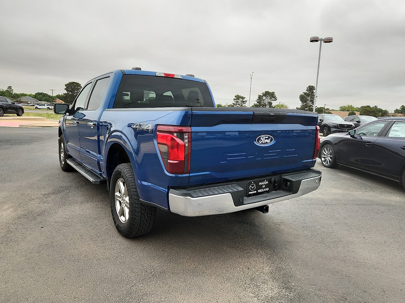 Used 2025 Ford F150 XLT w/ Equipment Group 301A Standard AWD/4WD image 5