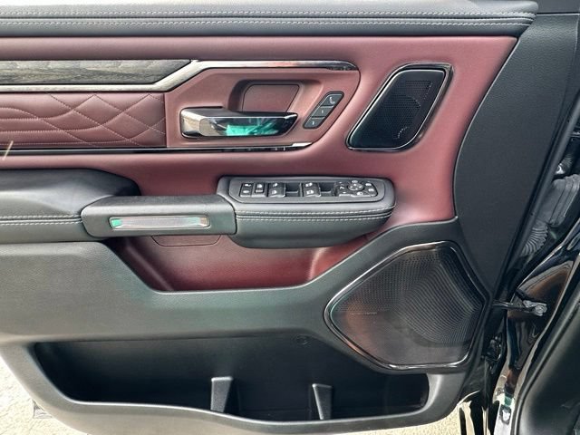 Used 2025 RAM 1500 Limited AWD/4WD image 20