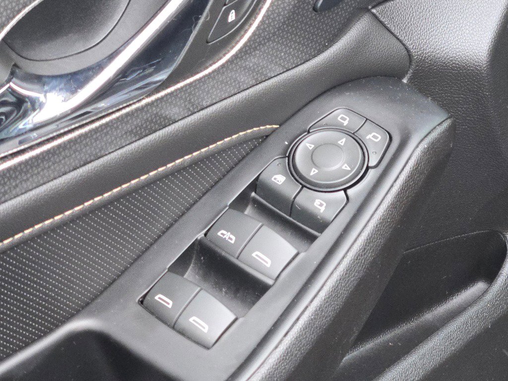 Certified 2024 Chevrolet Traverse Premier w/ Redline Edition image 19