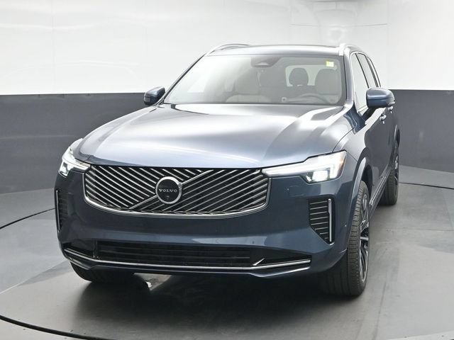 New 2026 Volvo XC90 B6 Ultra w/ Protection Package Premier AWD/4WD image 3