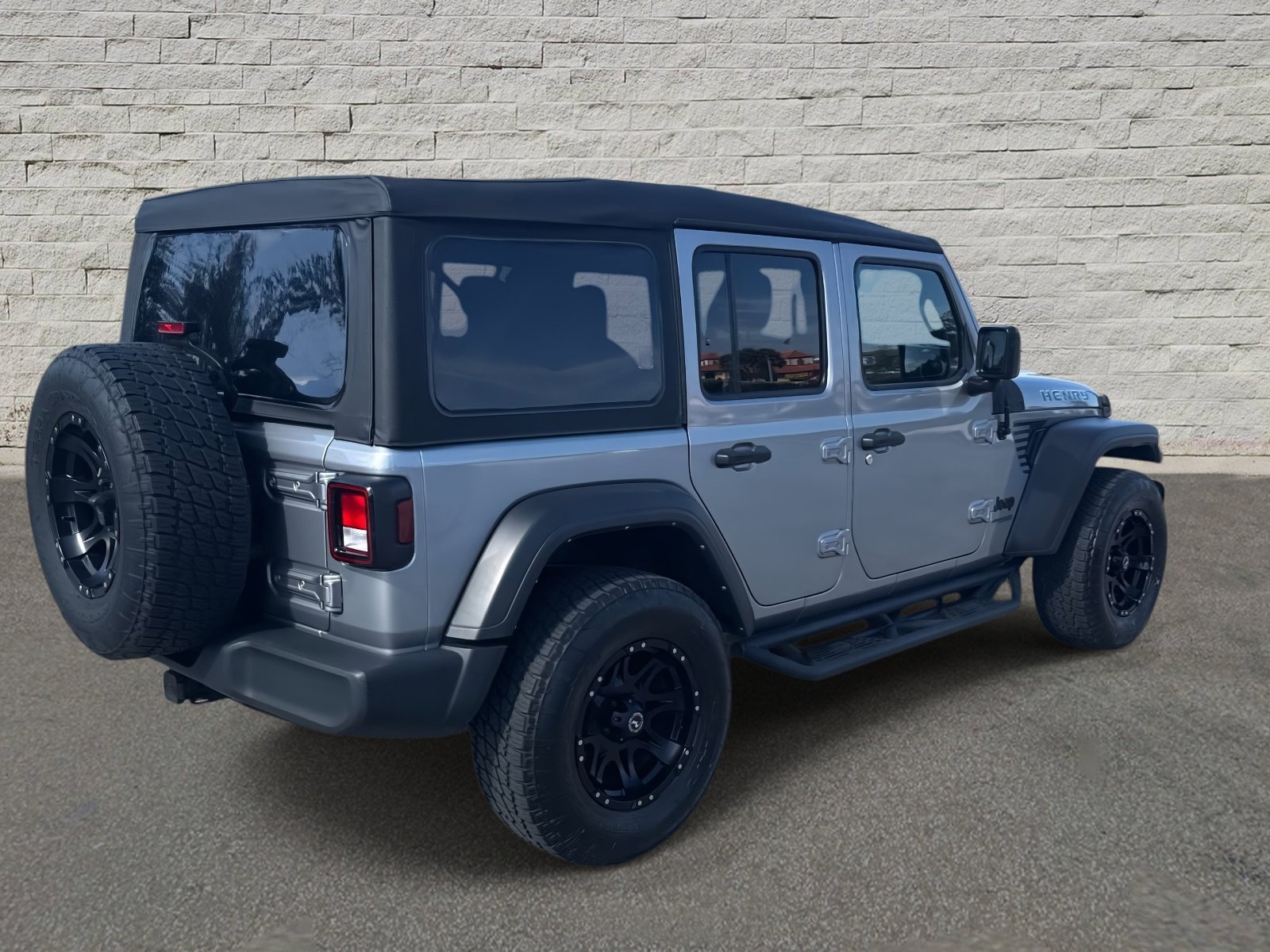 Used 2021 Jeep Wrangler Unlimited Sport image 5