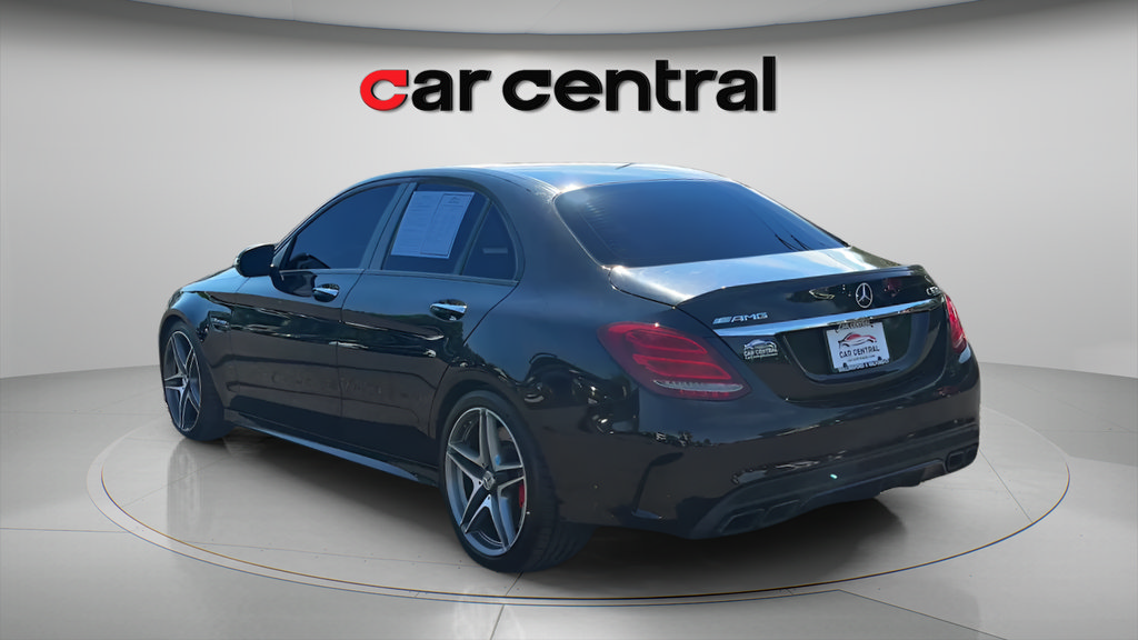 Used 2015 Mercedes-Benz C 63 AMG S image 3