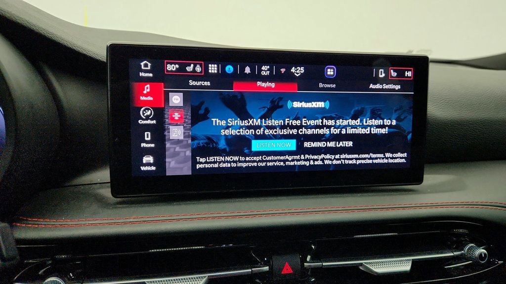 Used 2024 Dodge Hornet R/T w/ R/T Blacktop Package image 18