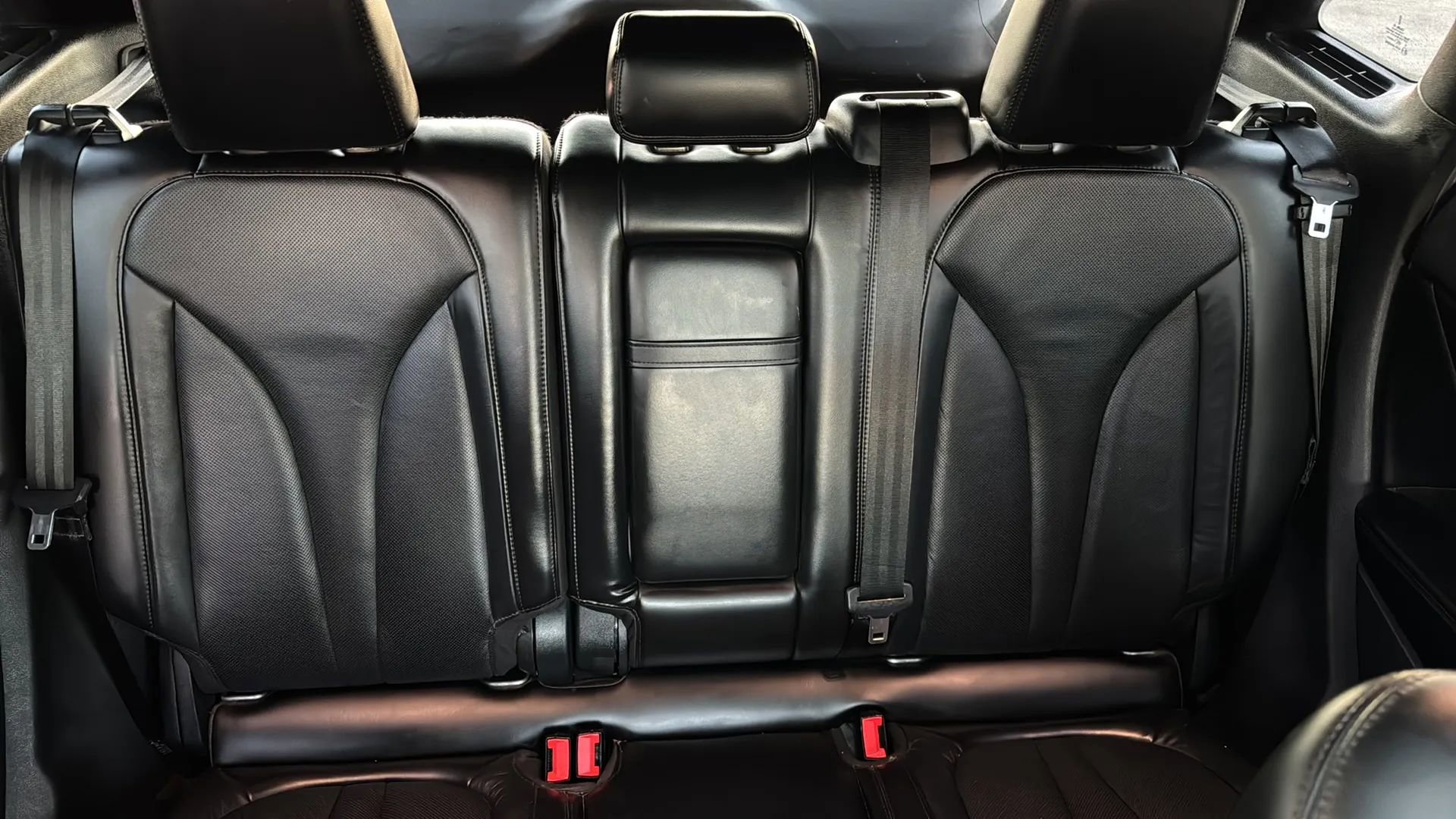 Used 2017 Lincoln MKC Reserve image 9