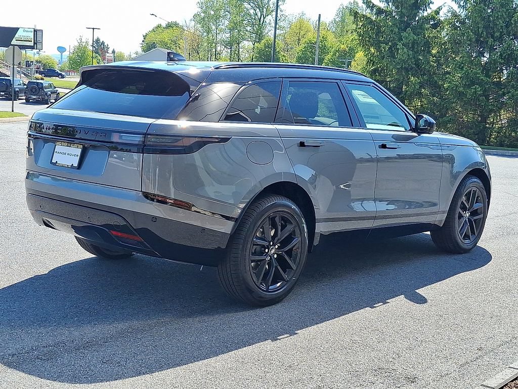 New 2026 Land Rover Range Rover Velar Dynamic SE AWD/4WD image 3