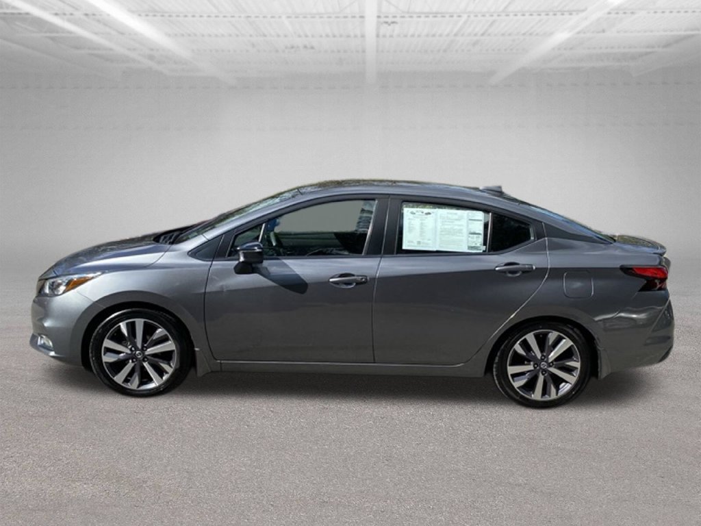 Used 2020 Nissan Versa SR w/ Convenience Package FWD image 2
