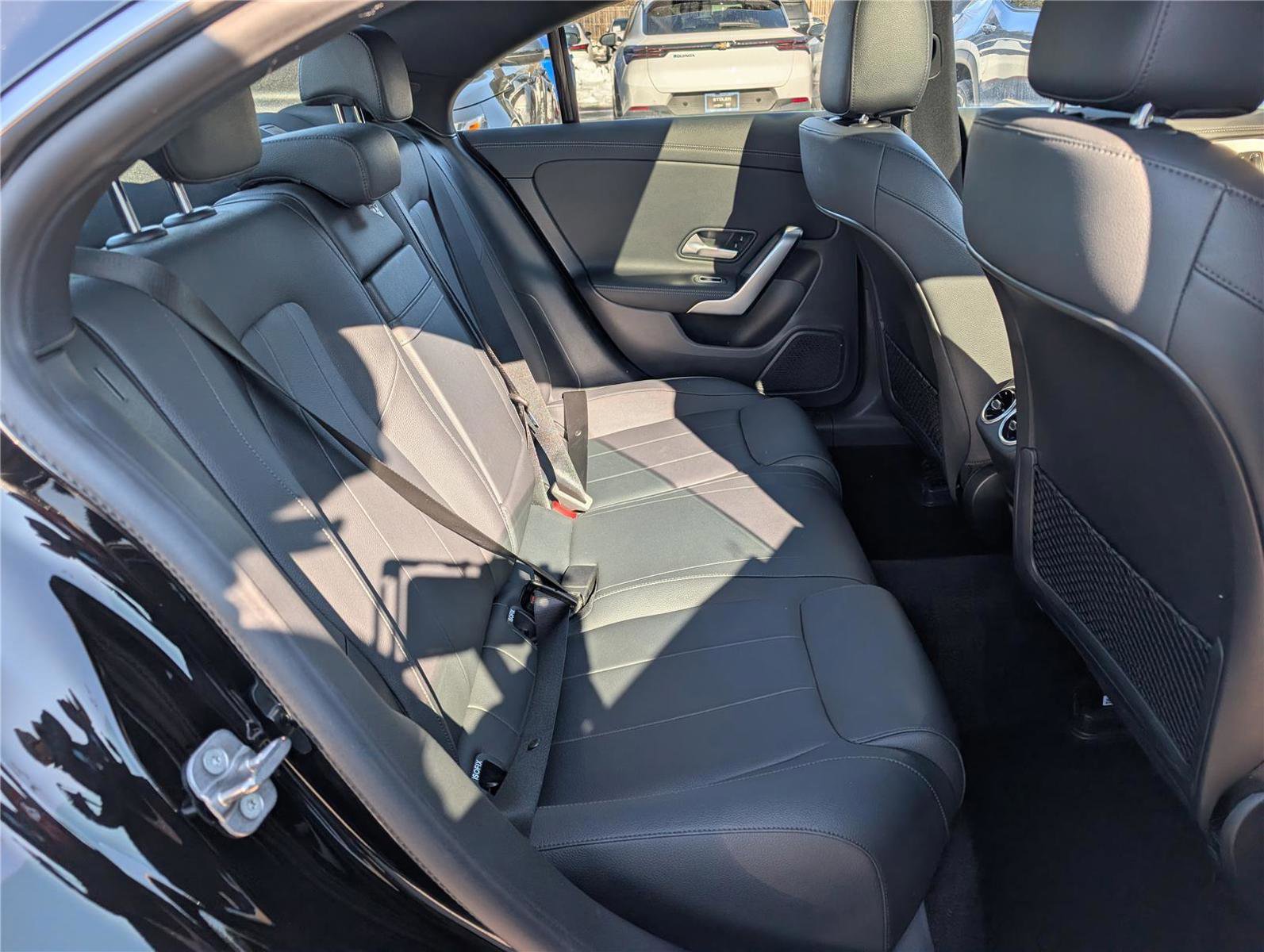 Used 2025 Mercedes-Benz CLA 250 image 12