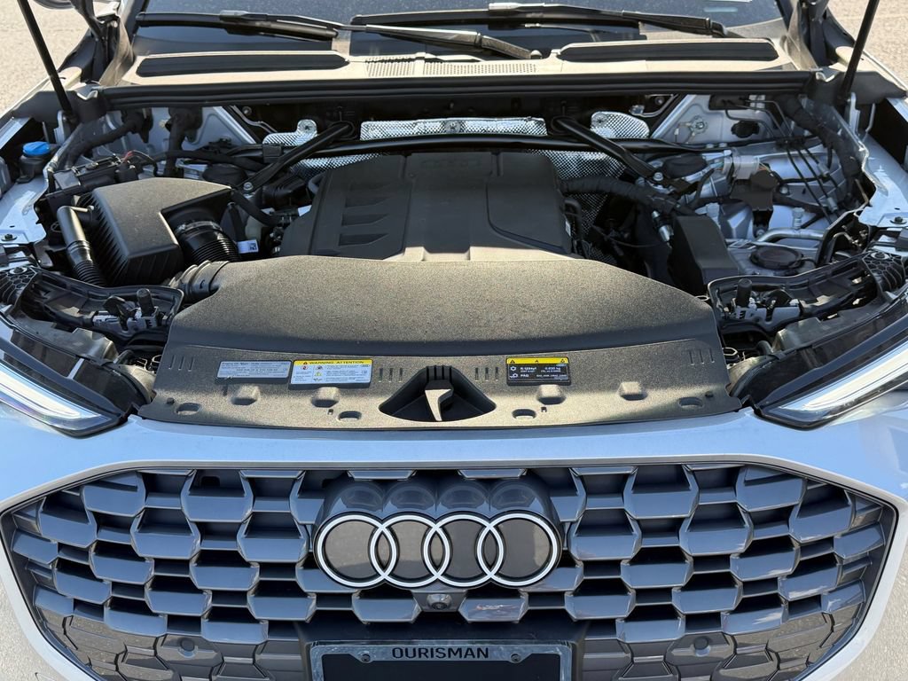 Used 2025 Audi Q5 Premium Plus w/ Premium Plus AWD/4WD image 41