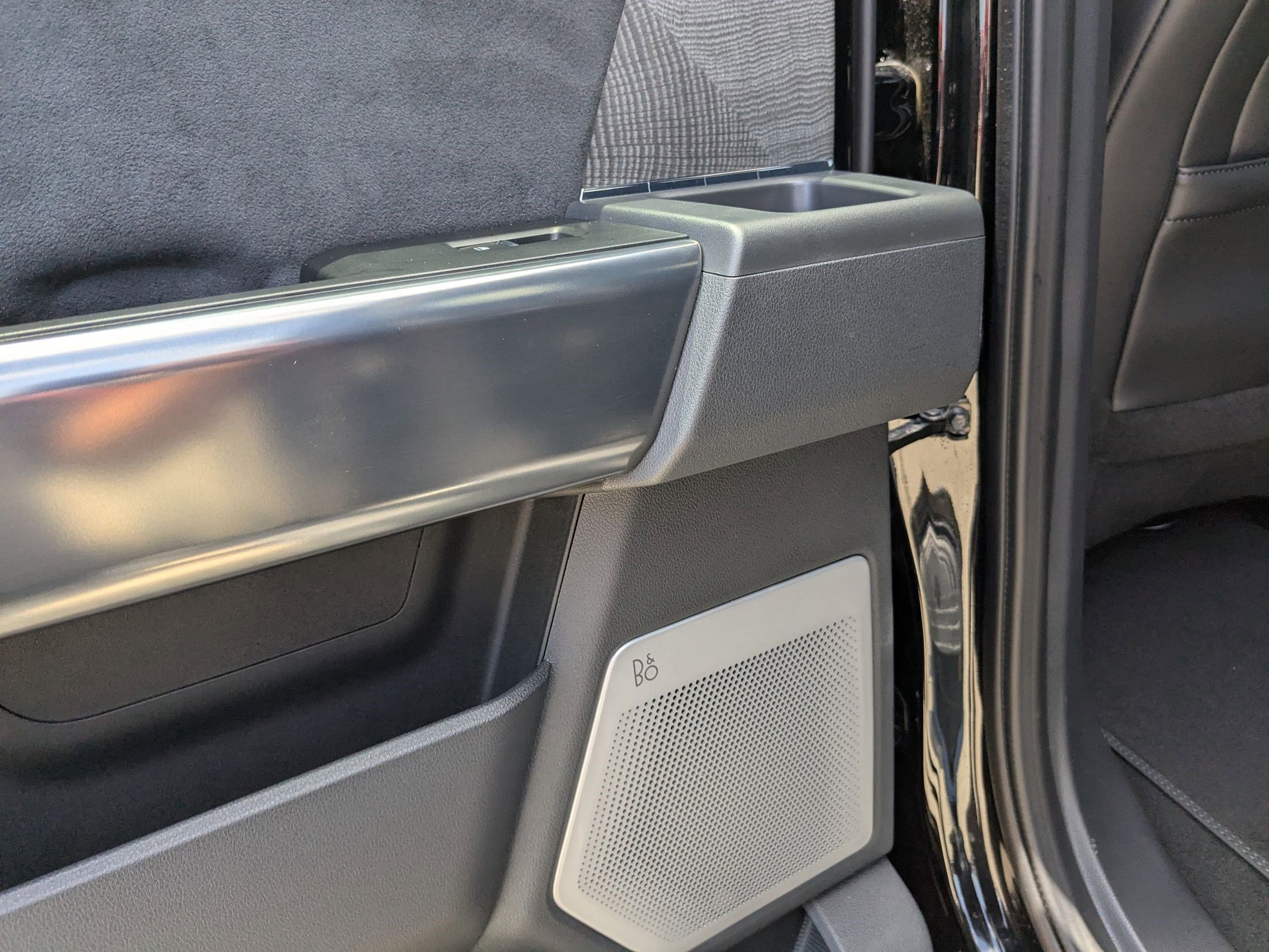 Used 2025 Ford F350 Platinum w/ FX4 Off-Road Package image 28