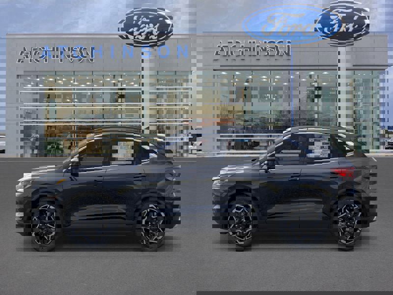 New 2026 Ford Escape Platinum w/ Premium Technology Package image 3