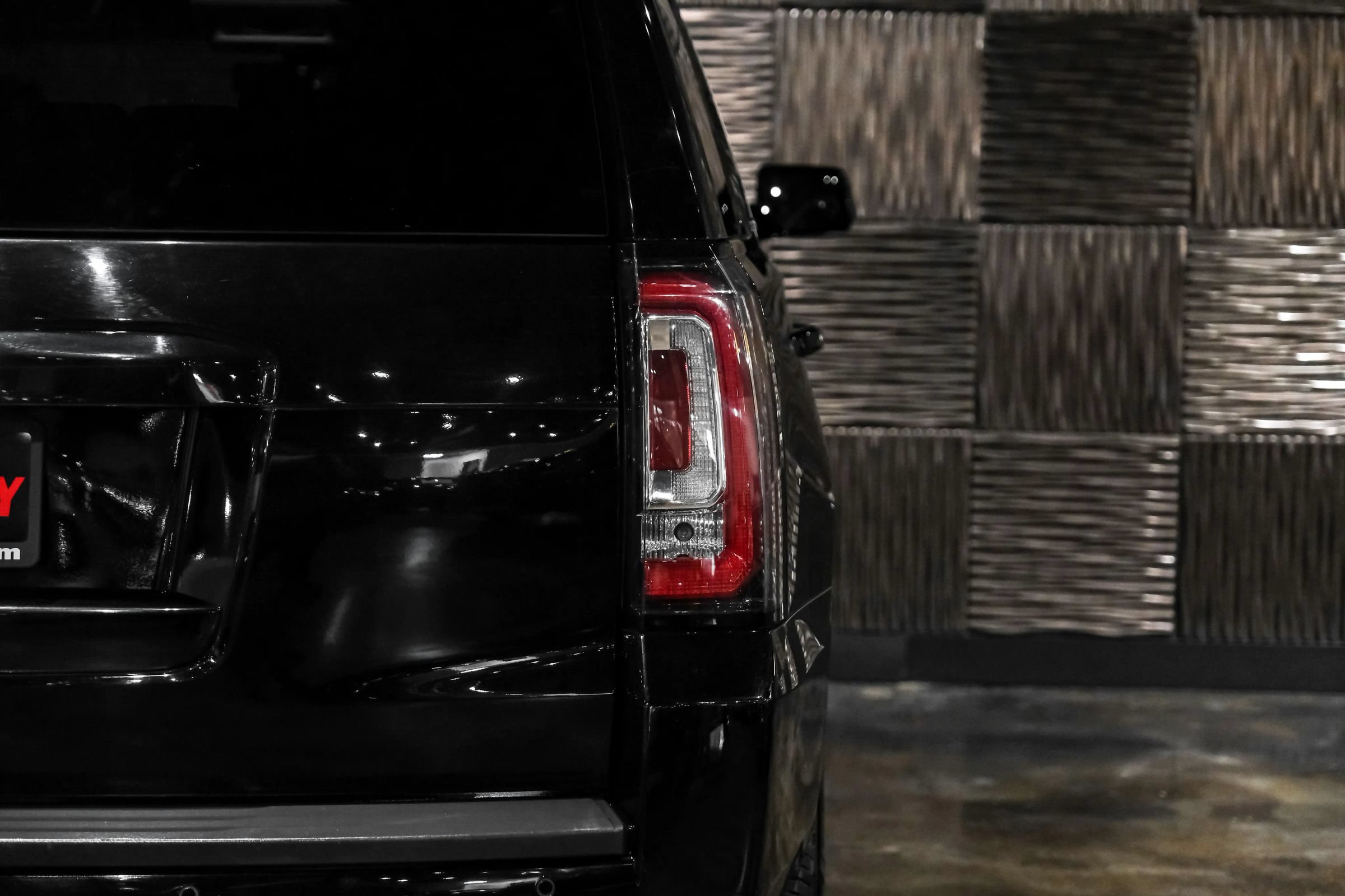 Used 2020 GMC Yukon SLT w/ Open Road Package AWD/4WD image 49