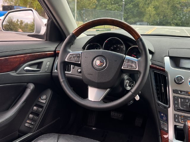 Used 2012 Cadillac CTS Luxury RWD image 16