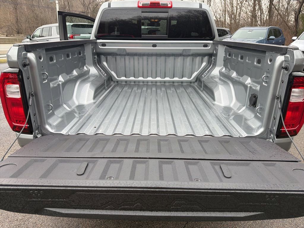 Used 2026 GMC Canyon Elevation w/ Convenience Package image 32