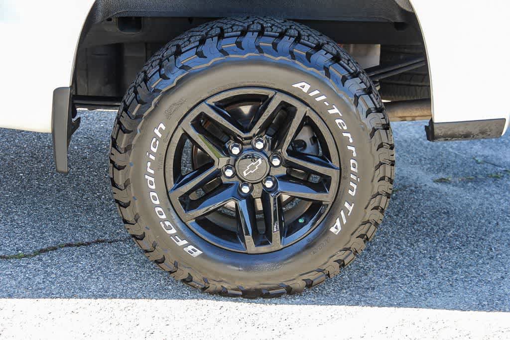 Used 2021 Chevrolet Silverado 1500 Custom Trail Boss AWD/4WD image 8