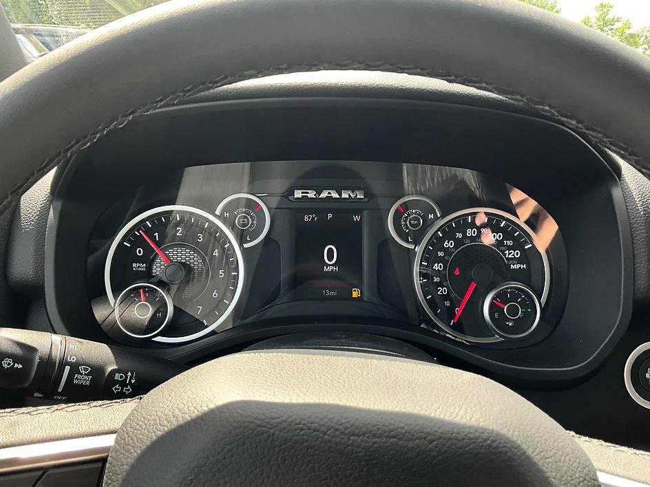 New 2026 RAM 1500 Big Horn w/ Night Edition AWD/4WD image 17