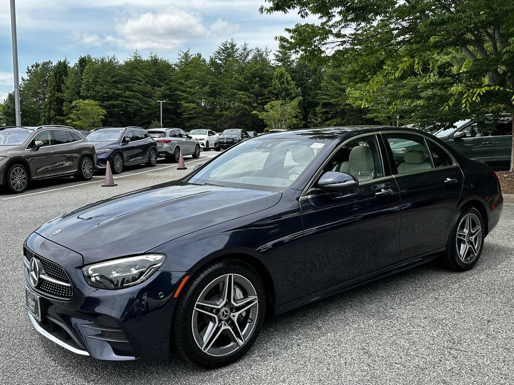 Certified 2022 Mercedes-Benz E 350 4MATIC Sedan image 4