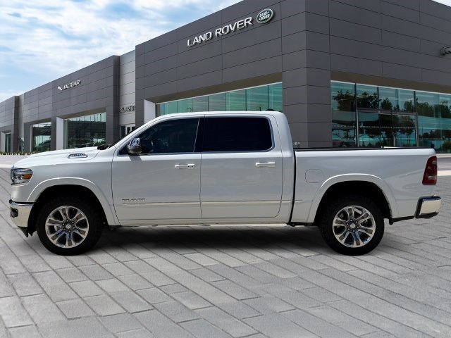 Used 2024 RAM 1500 Limited AWD/4WD image 2
