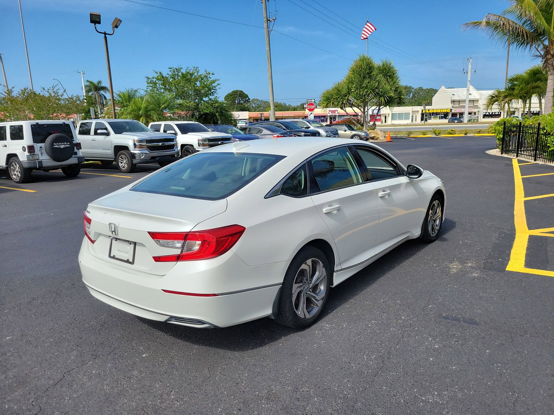 Used 2018 Honda Accord EX-L image 5