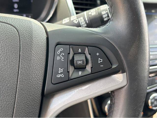 Used 2019 Chevrolet Trax Premier AWD/4WD image 23