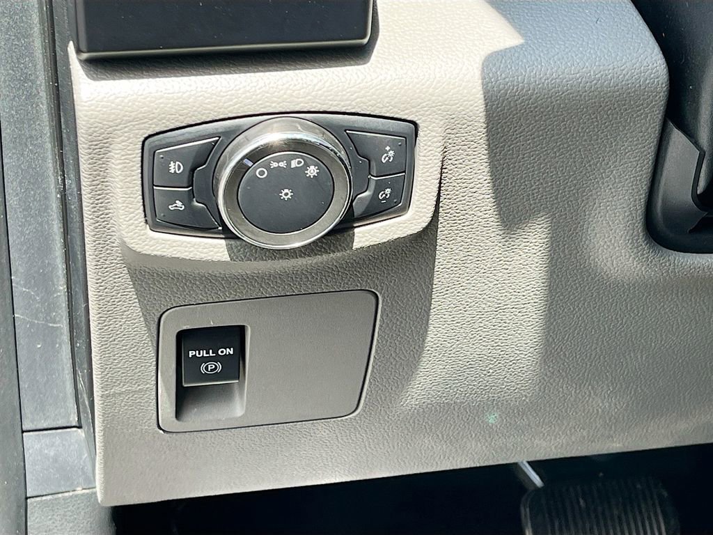 Used 2020 Ford F150 XL w/ Equipment Group 101A Mid image 10