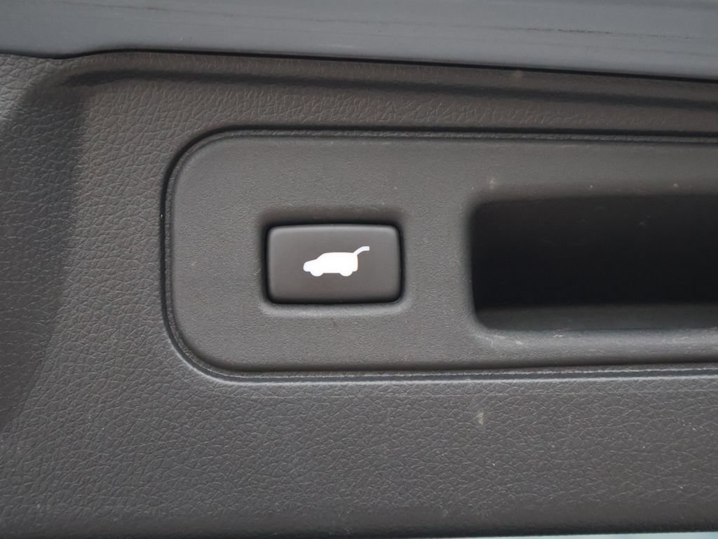 Certified 2023 Honda Passport TrailSport image 17