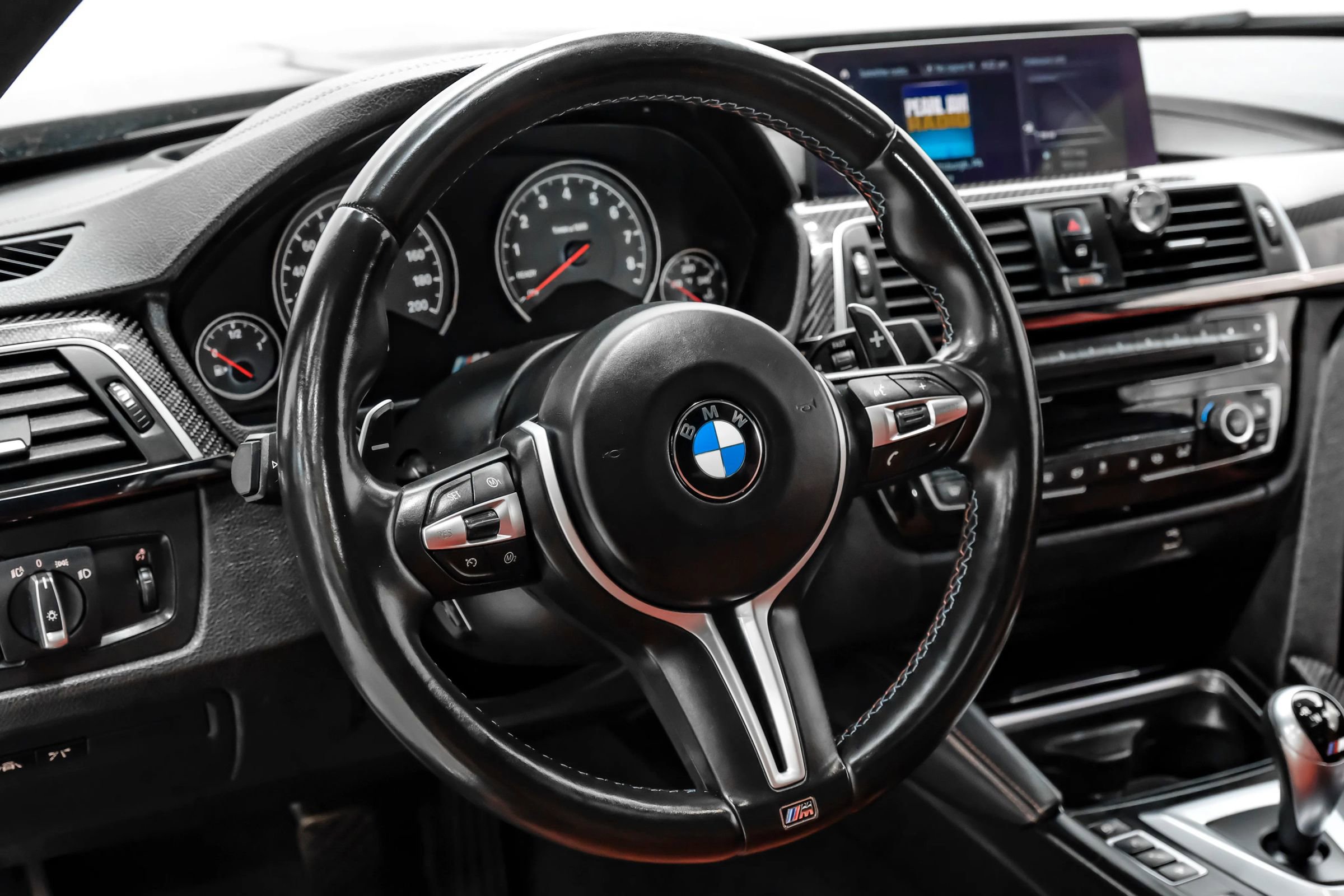 Used 2019 BMW M4 Coupe w/ Competition Package RWD image 14