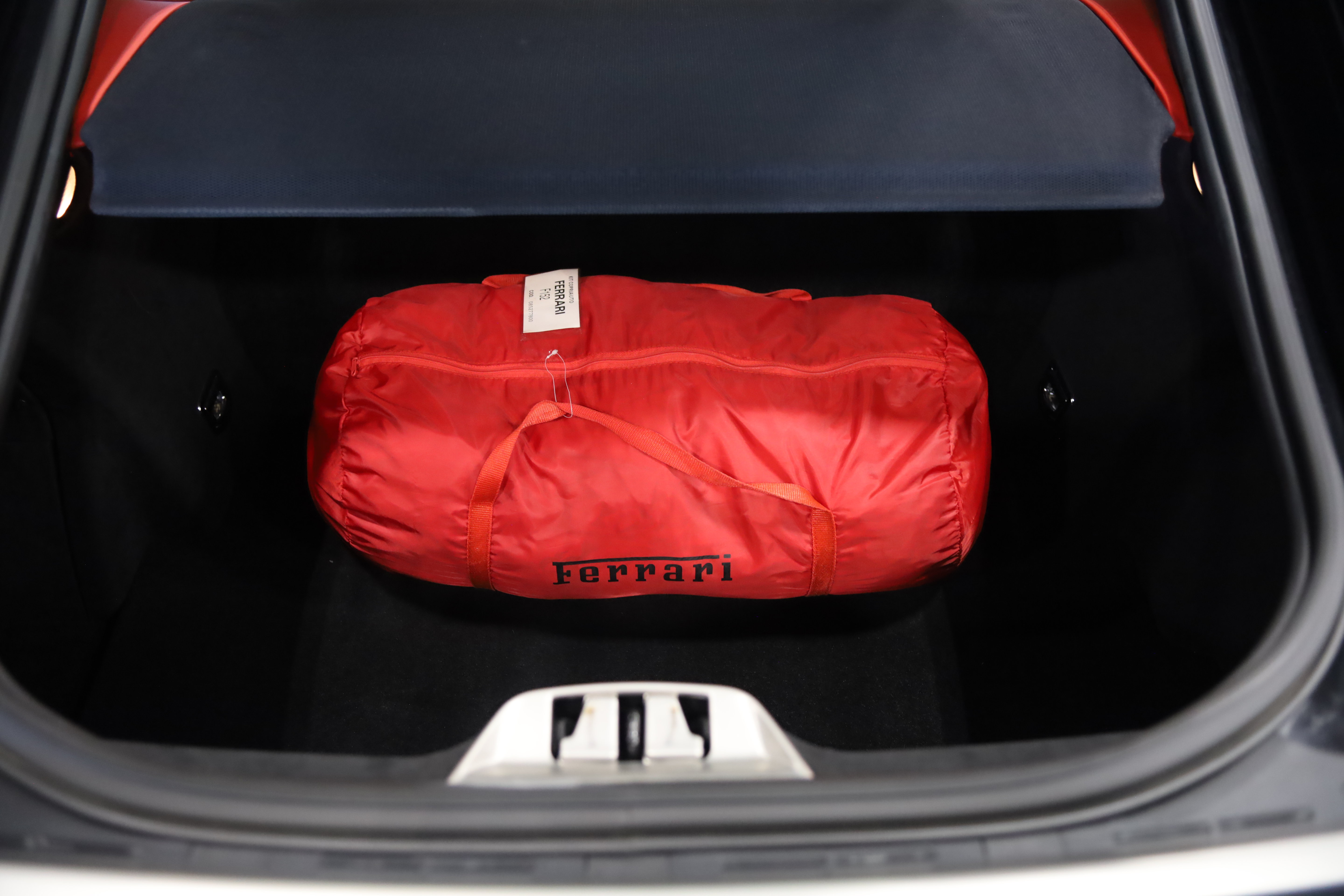 Used 2017 Ferrari F12 Berlinetta RWD image 7