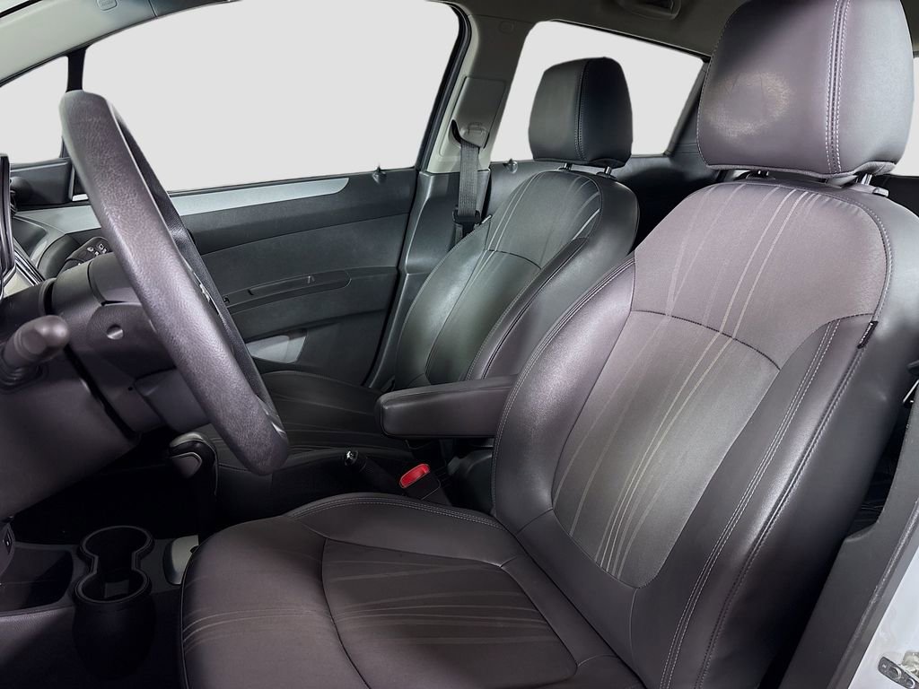 Used 2015 Chevrolet Spark LT image 19