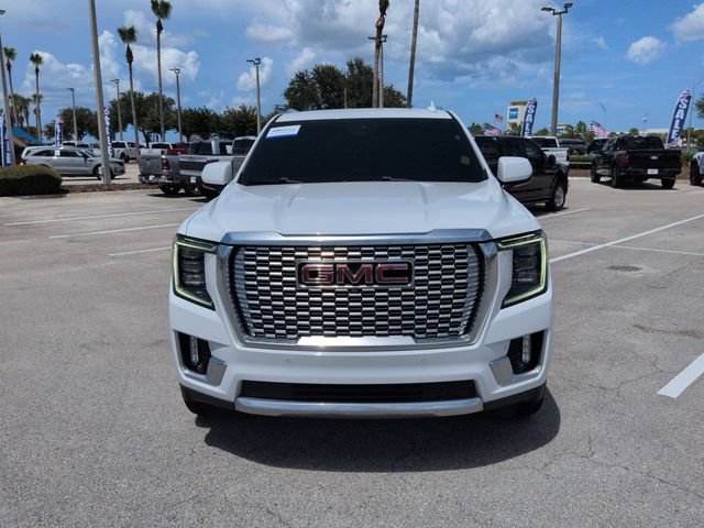 Used 2023 GMC Yukon Denali AWD/4WD image 9