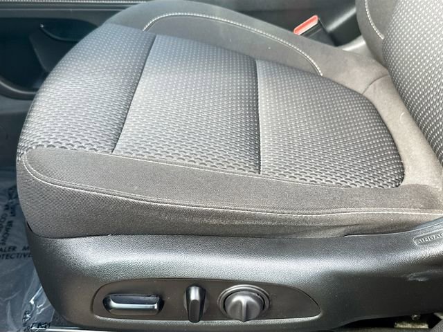 Used 2021 GMC Acadia SLE w/ Driver Convenience Package AWD/4WD image 19