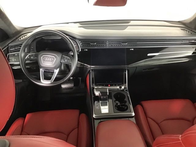 Used 2021 Audi Q8 Prestige image 15