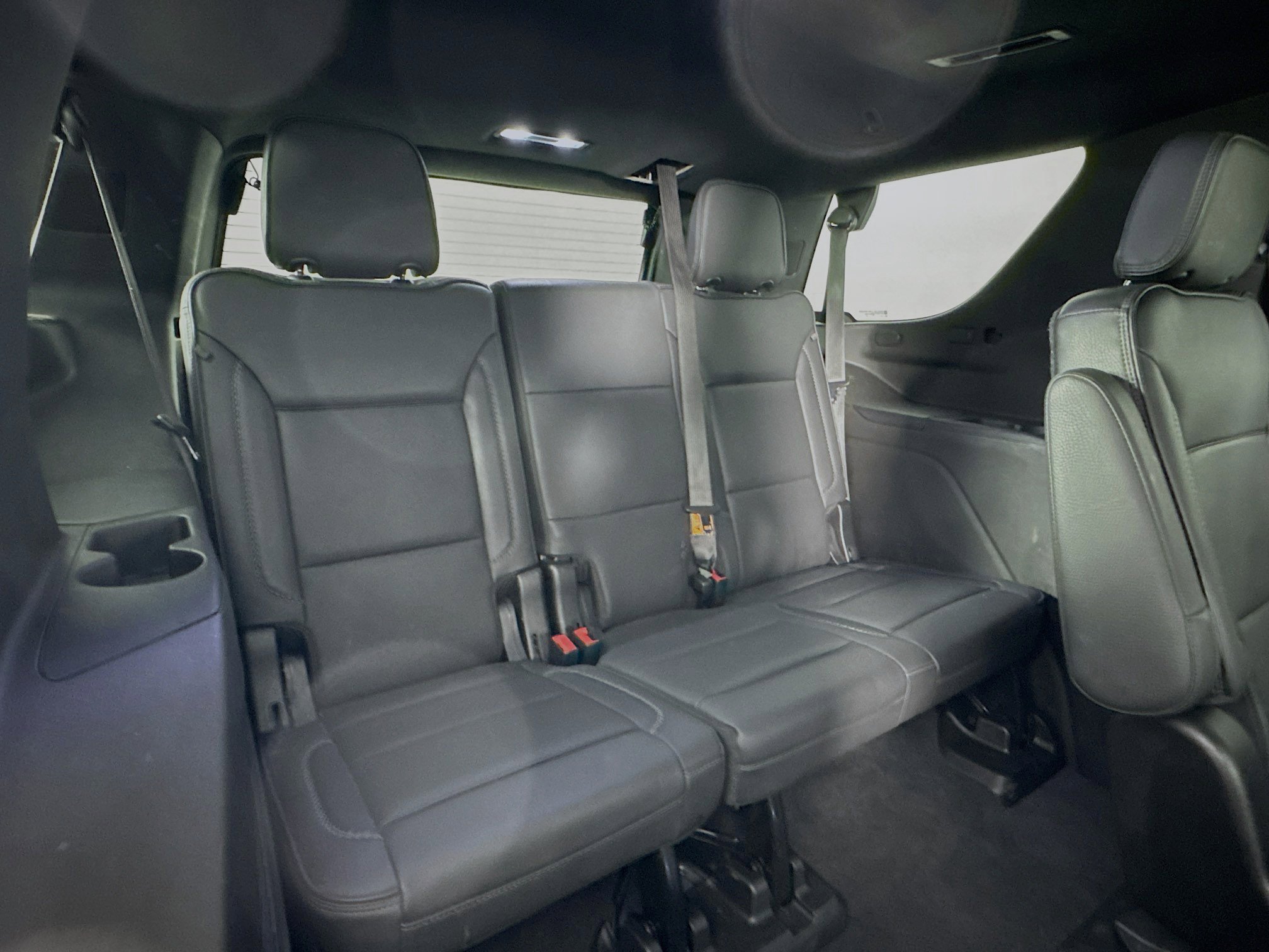 Used 2021 GMC Yukon Denali w/ Denali Ultimate Package image 29