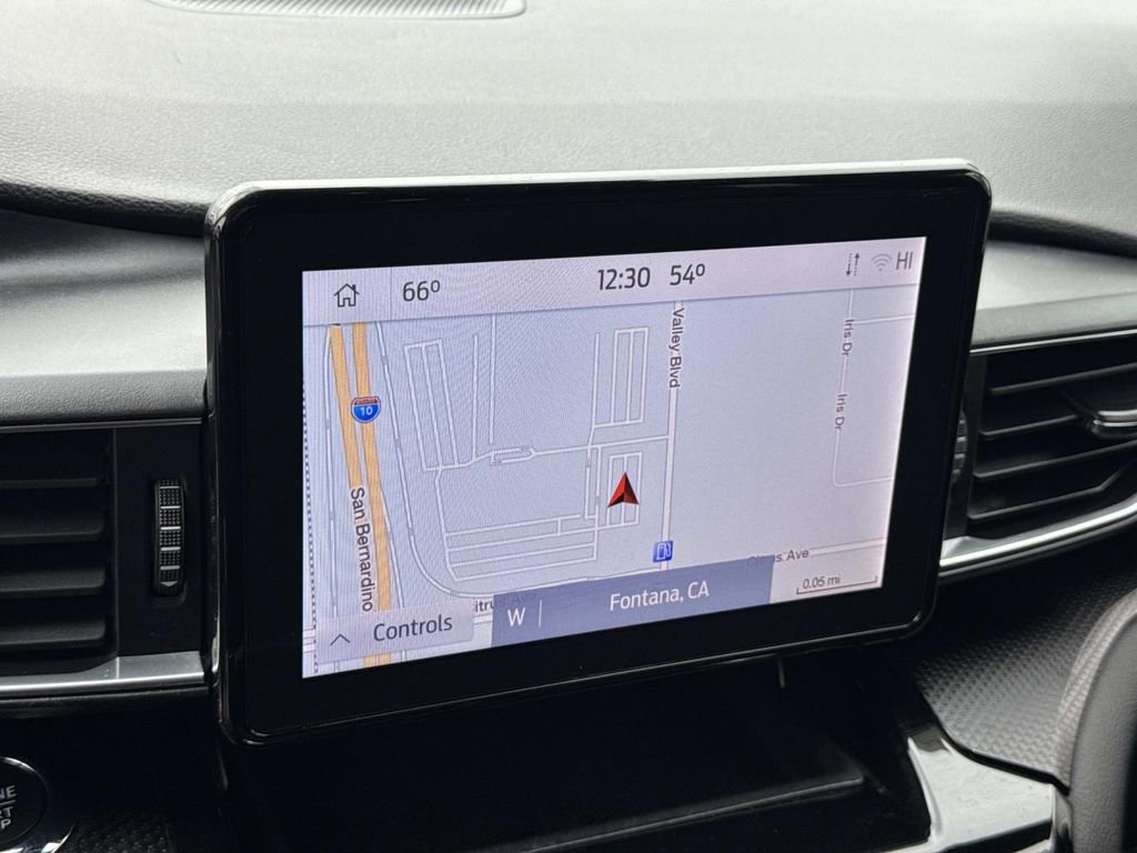 Certified 2022 Ford Explorer ST-Line w/ Class IV Trailer Tow Package image 12