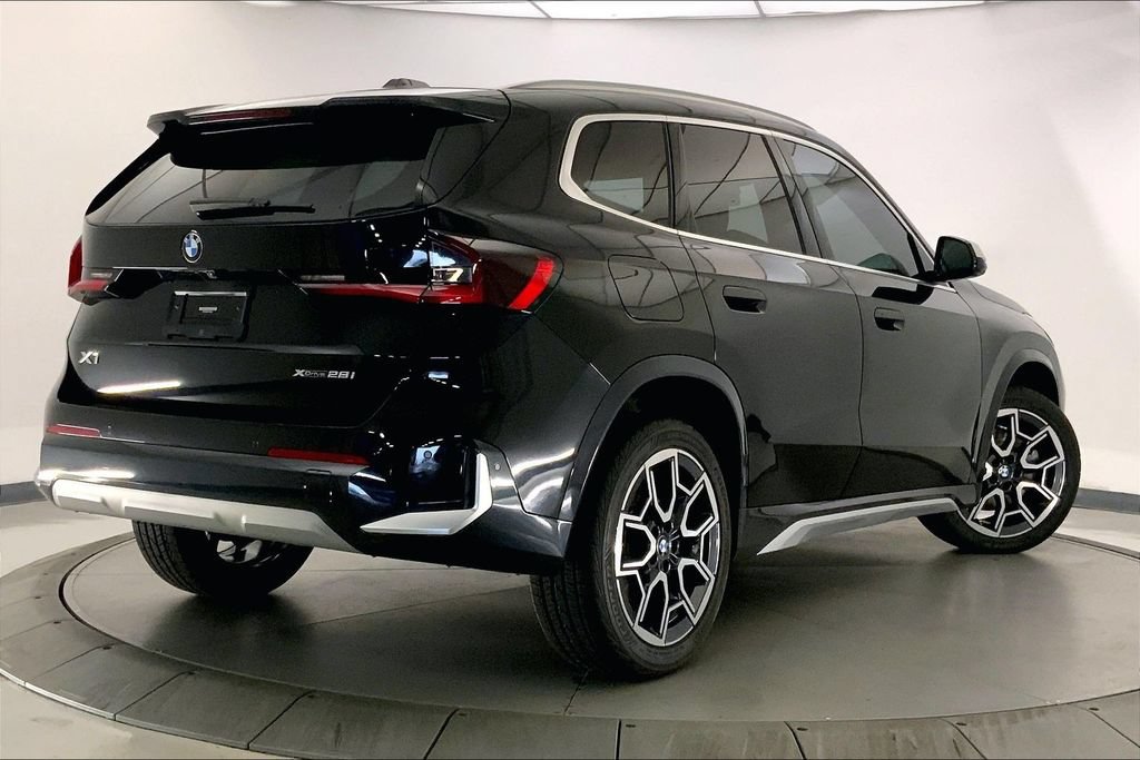 Certified 2023 BMW X1 xDrive28i w/ Premium Package AWD/4WD image 12