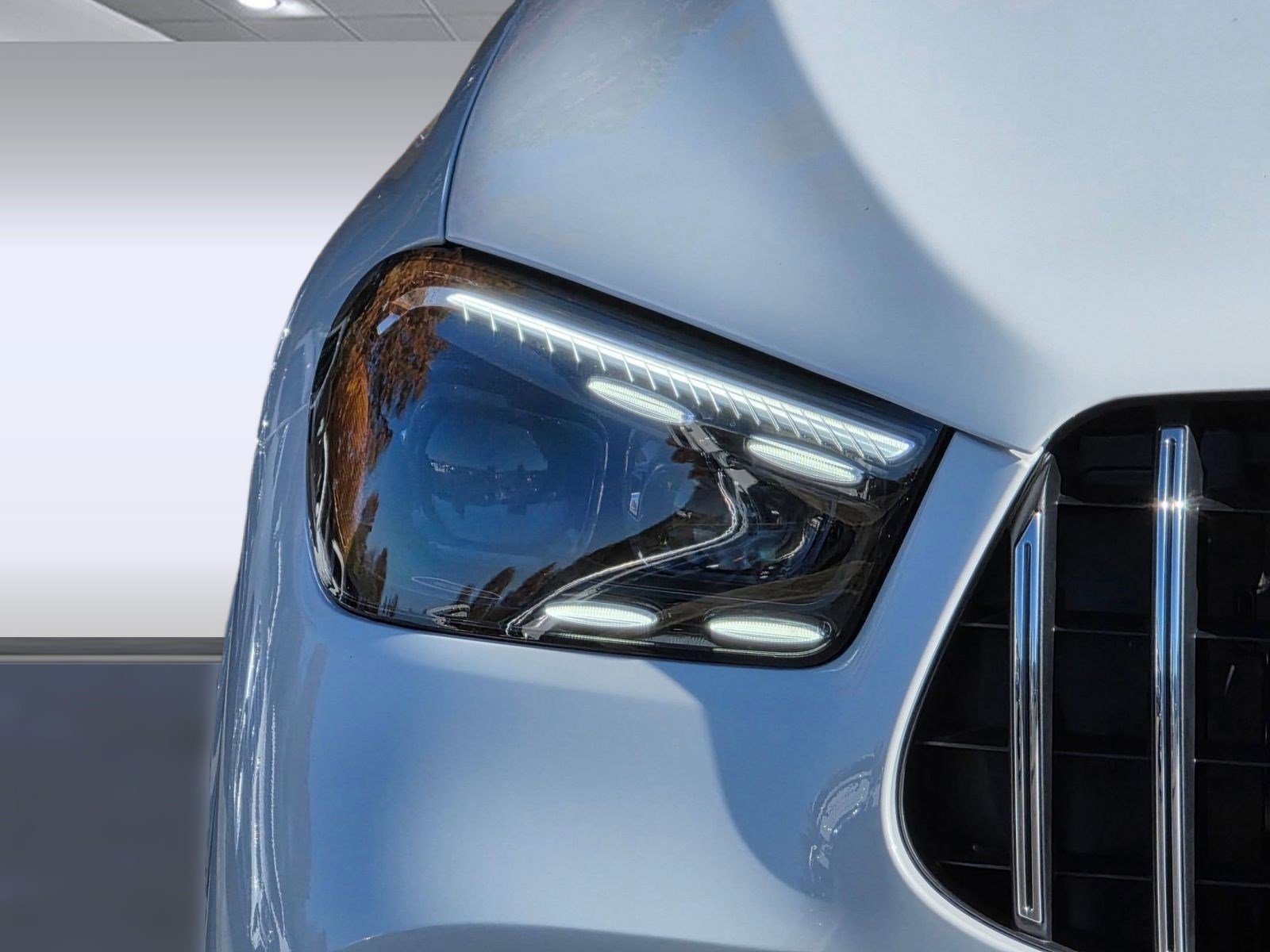 New 2026 Mercedes-Benz GLE 63 AMG S image 17