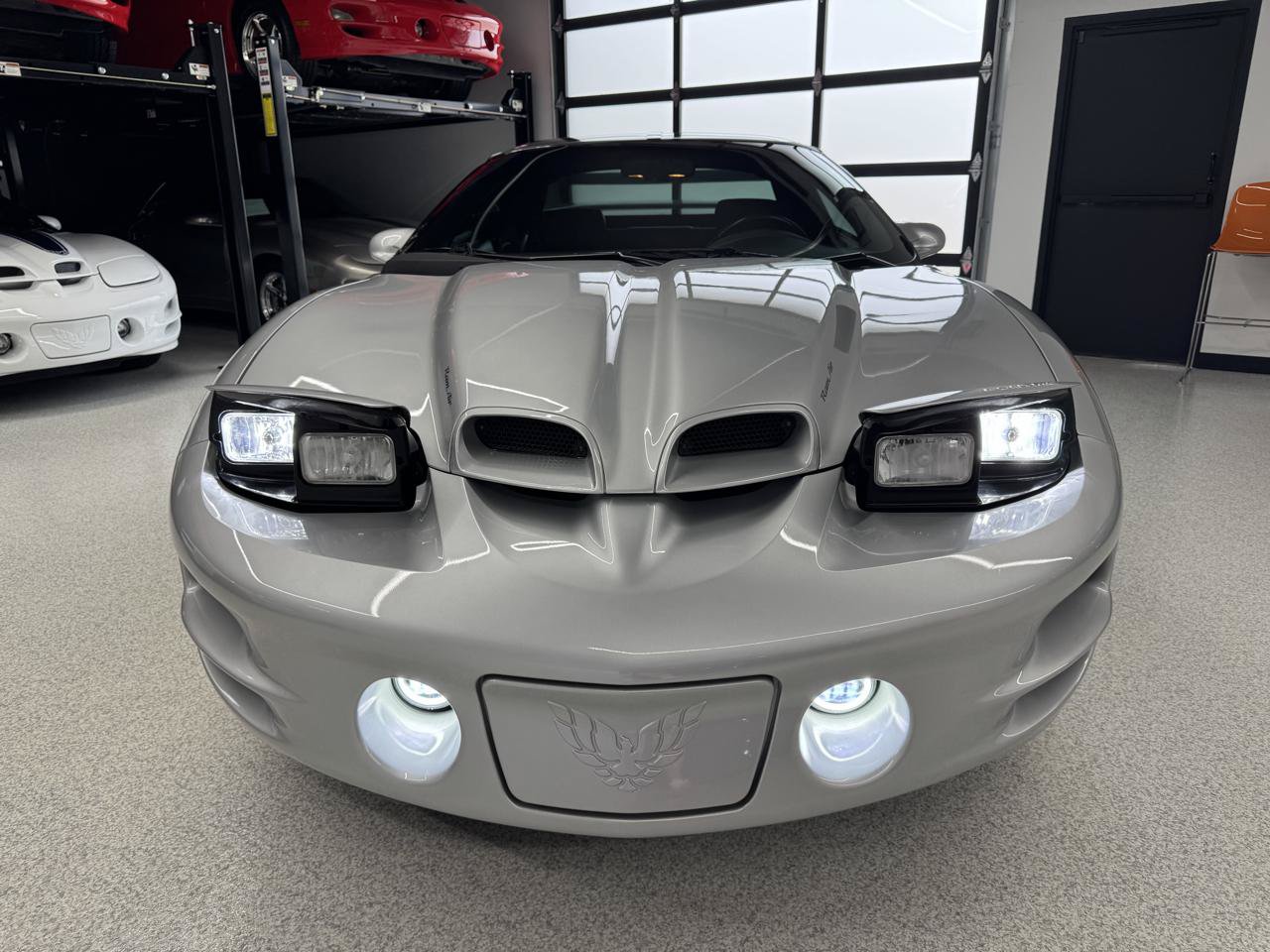 Used 2000 Pontiac Firebird Formula RWD image 23