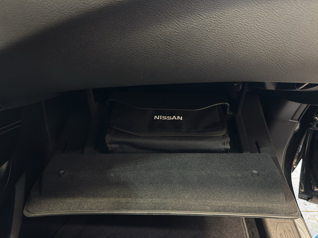 Used 2018 Nissan Murano SL w/ Moonroof Package AWD/4WD image 24
