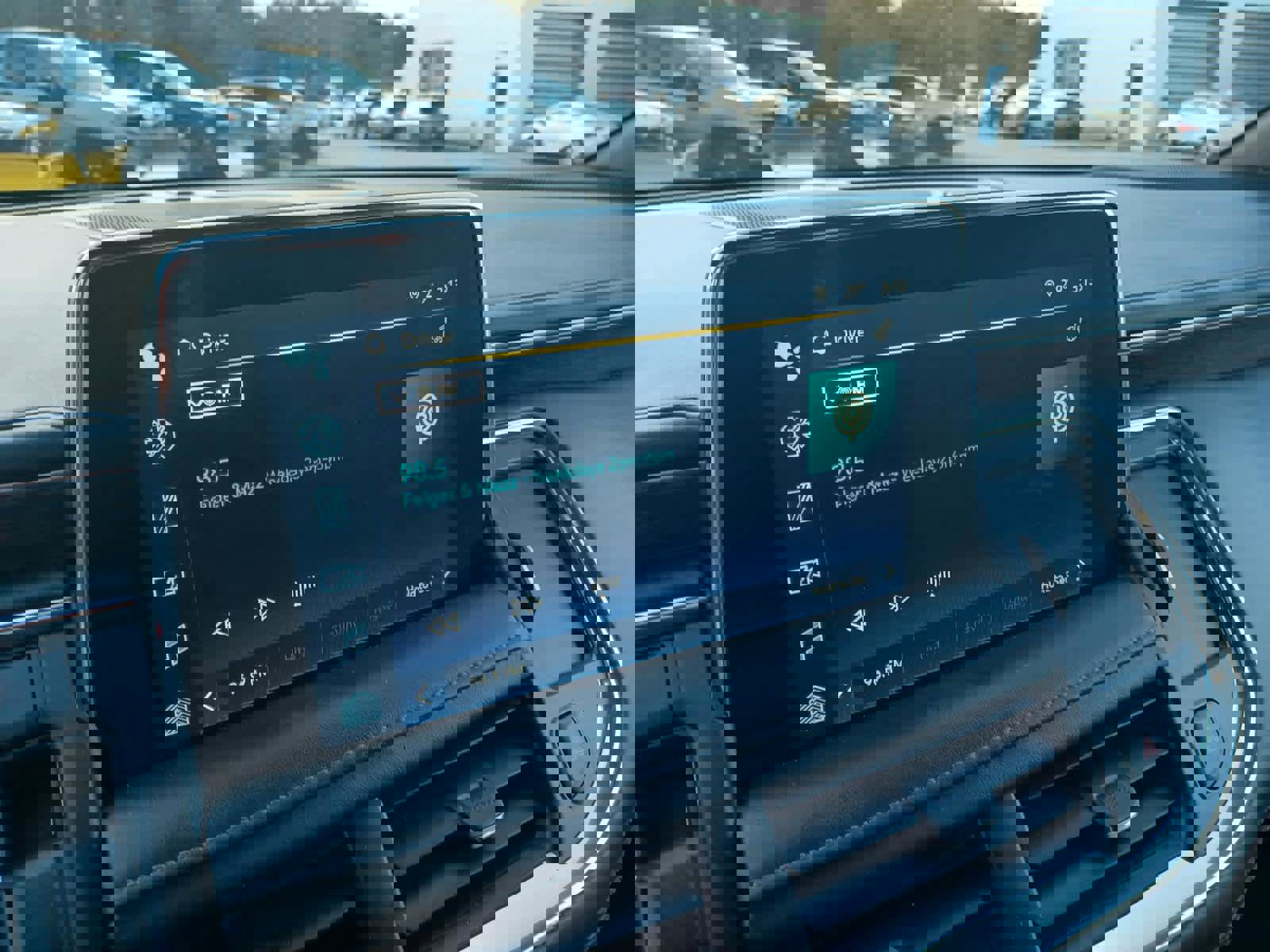 Used 2022 Chevrolet Tahoe High Country w/ Premium Package image 10