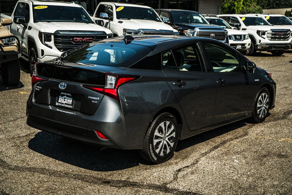 Used 2022 Toyota Prius XLE w/ Advanced Technology Package AWD/4WD image 15