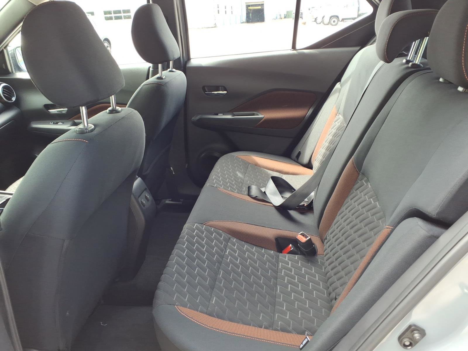 Used 2023 Nissan Kicks SR FWD image 28