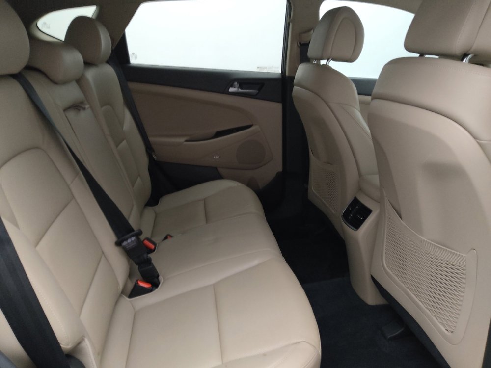 Used 2017 Hyundai Tucson Limited image 19