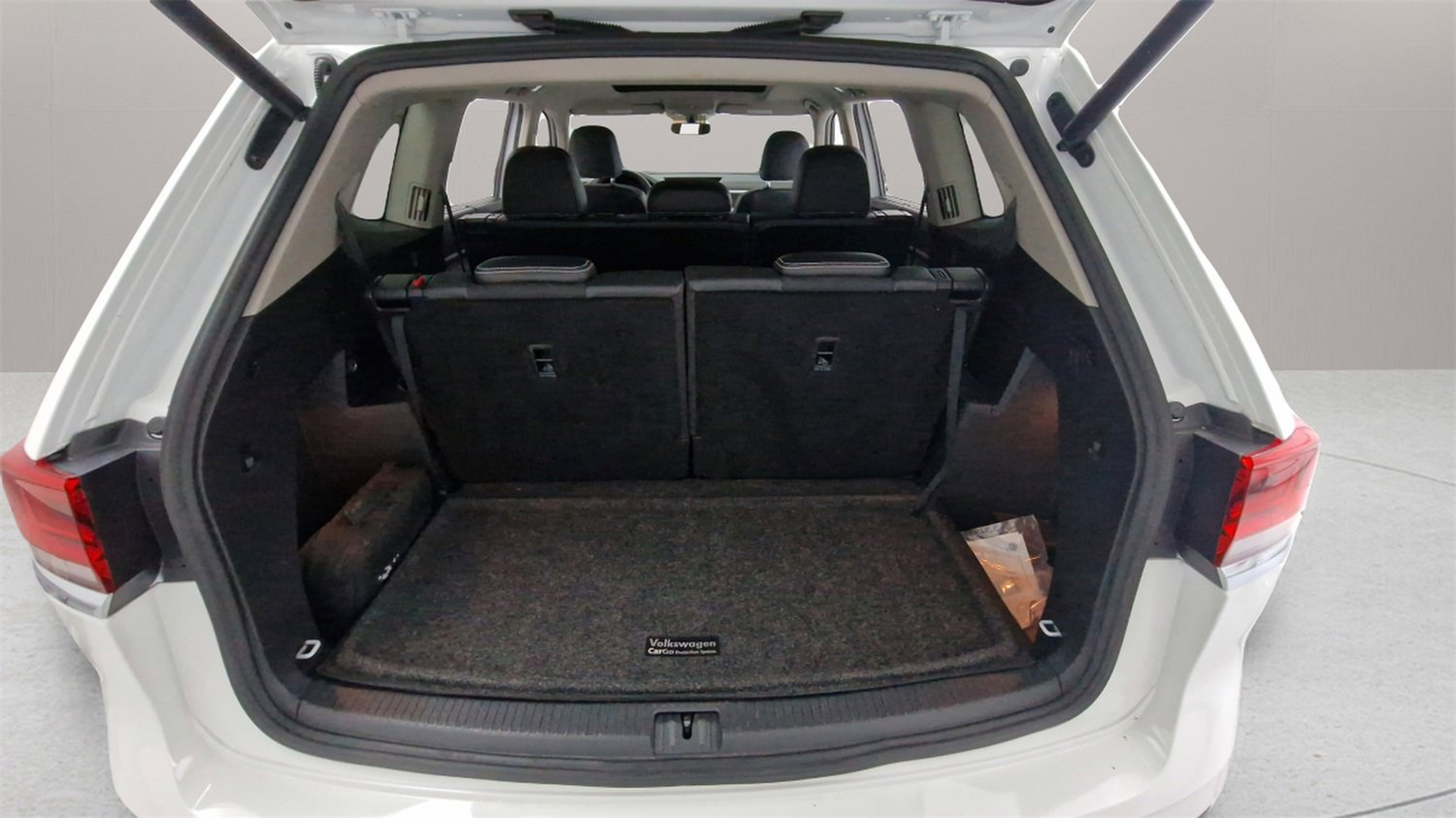 Used 2021 Volkswagen Atlas SE w/ Panoramic Sunroof Package image 30