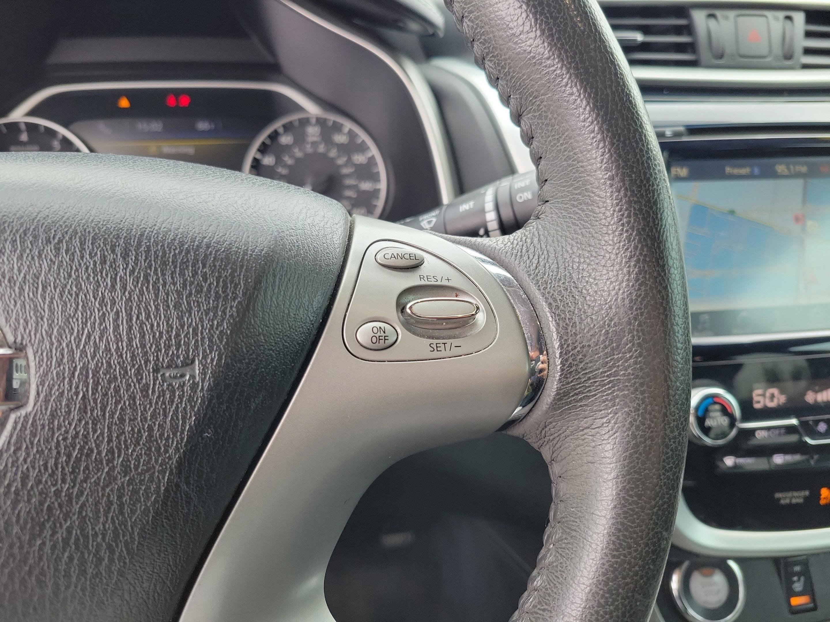 Used 2017 Nissan Murano SV w/ Premium Plus Package image 13