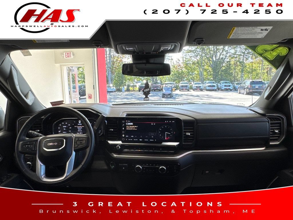 Used 2025 GMC Sierra 1500 SLT AWD/4WD image 12