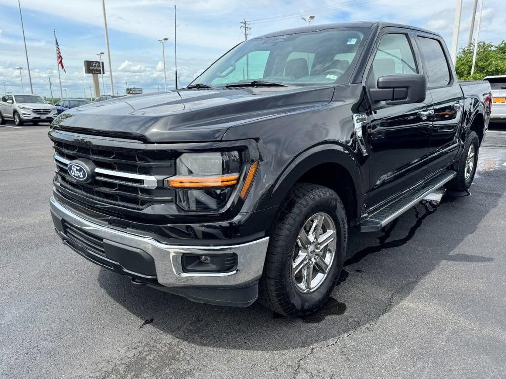 Used 2025 Ford F150 XLT w/ Equipment Group 301A Standard AWD/4WD image 8