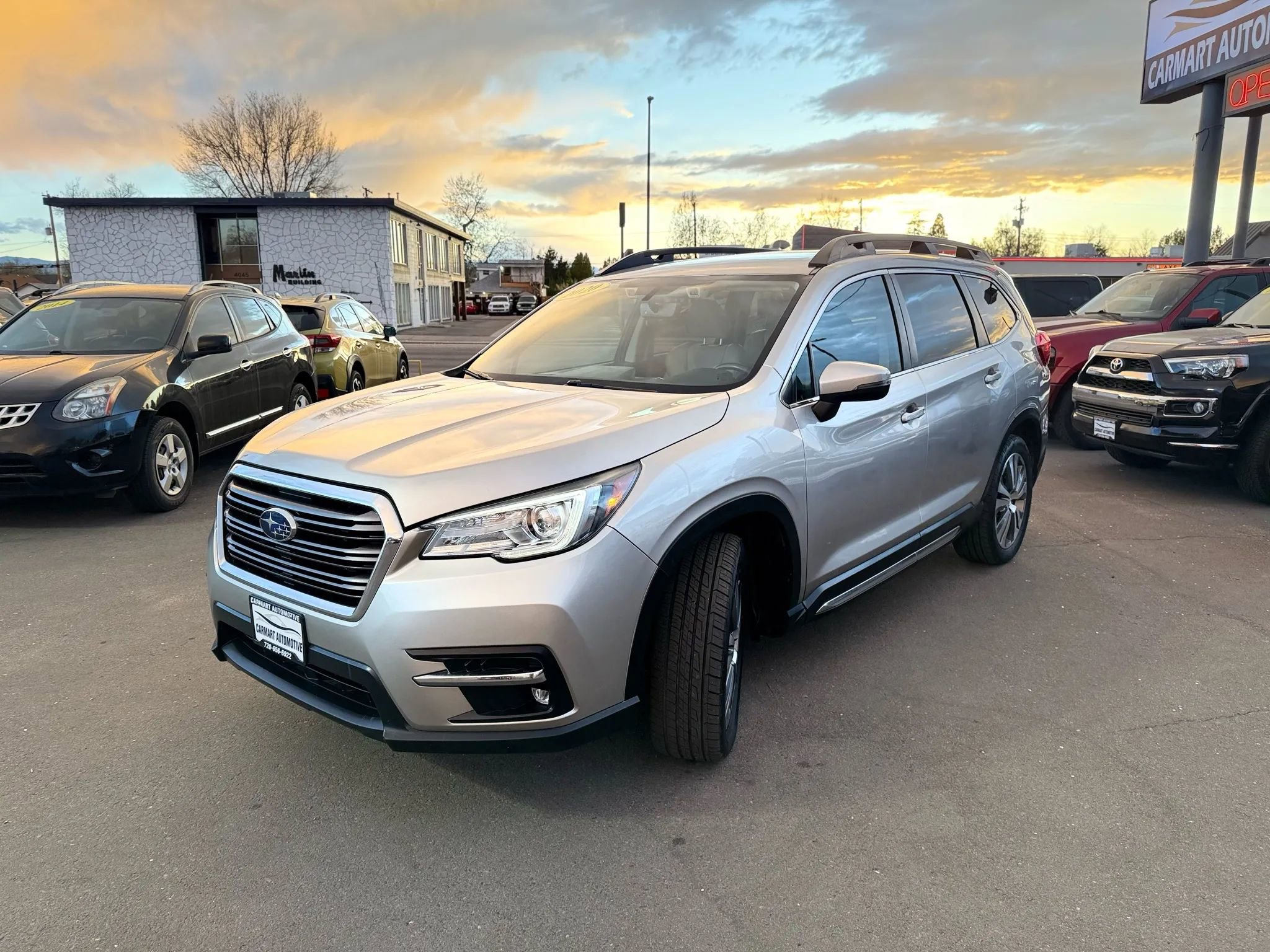 Used 2020 Subaru Ascent Limited image 4