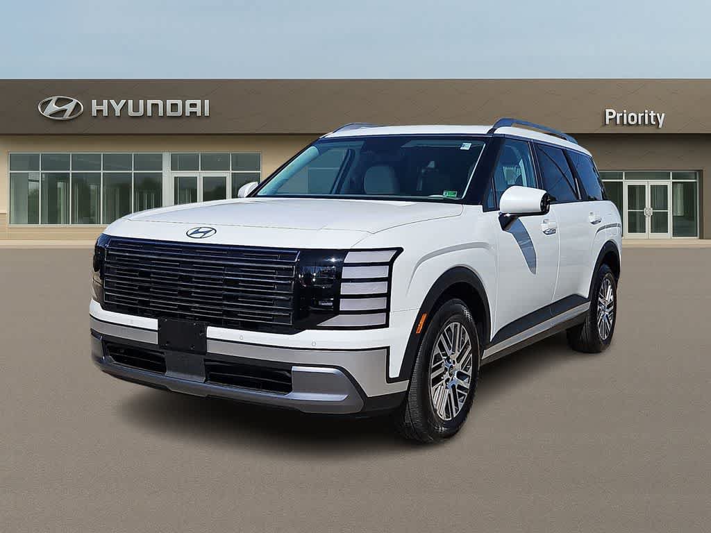 Used 2026 Hyundai Palisade SEL FWD image 1